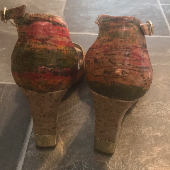 Multi-colored Sandals - Picture 6 of 7